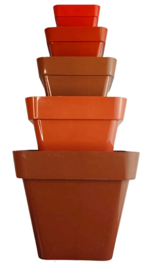 MACETAS CUADRADAS CHICAS