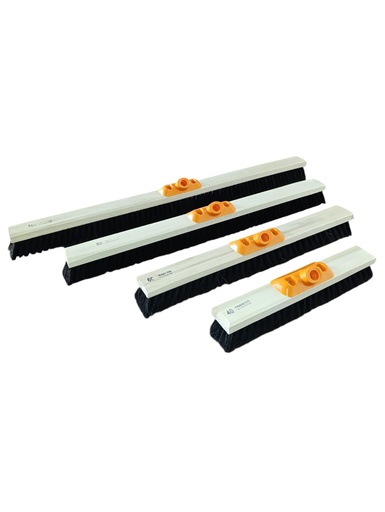 [5013] ESCOBILLON ANDEN CERDA BASE MADERA